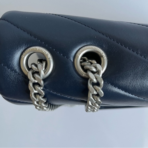 Saint Laurent Medium LouLou  ❌ Pending Sale ❌ - Picture 13 of 16
